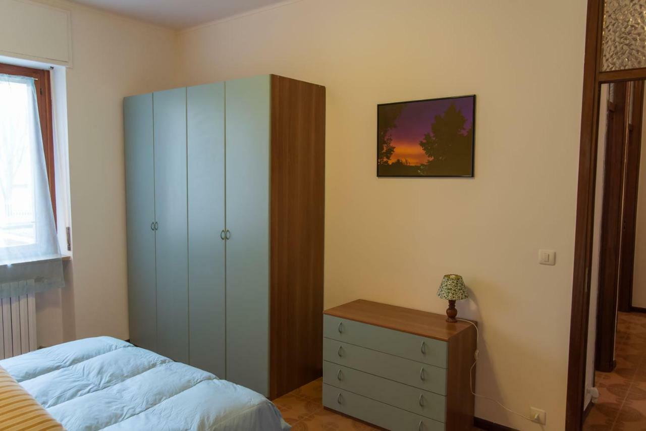 Luminoso Bilocale Apartment Alessandria Bagian luar foto